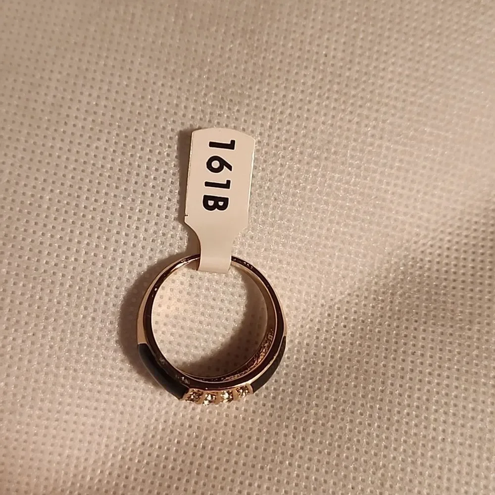 Elegant Black and Gold Toned Ring..with Rhinestones......size 8